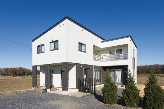 L字型の住まい 栃木で注文住宅を建てるエステート住宅産業の写真集