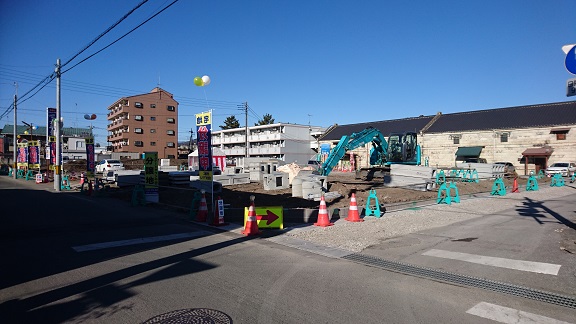 エステートタウン中田町 東側道路